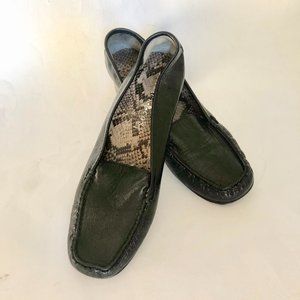 EUC Vintage Patrick Cox Block Heeled Loafer Size 38 (US 7.5)